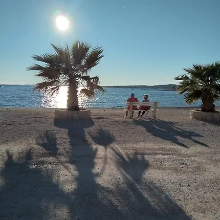 Apartamento Dospalmeras *