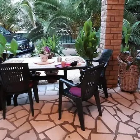 Dospalmeras
