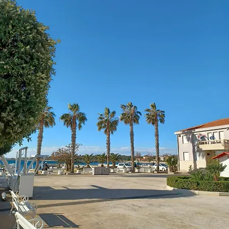 Apartamento Dospalmeras Vir