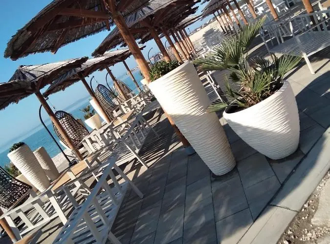 Apartment Dospalmeras Vir